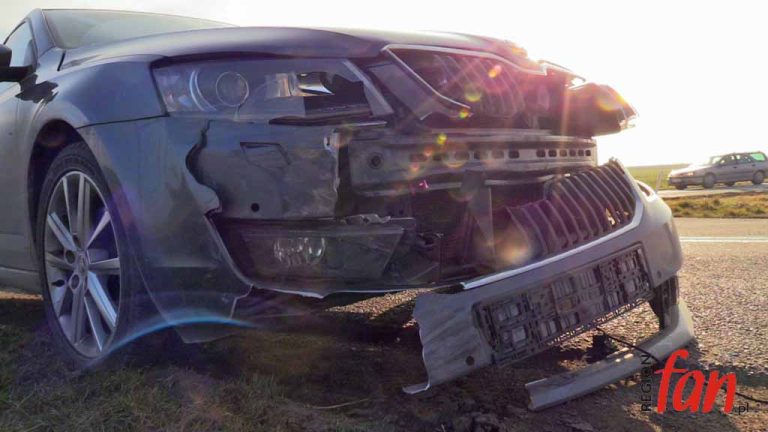 Groźna kolizja i prawo jazdy pod znakiem zapytania (FOTO)