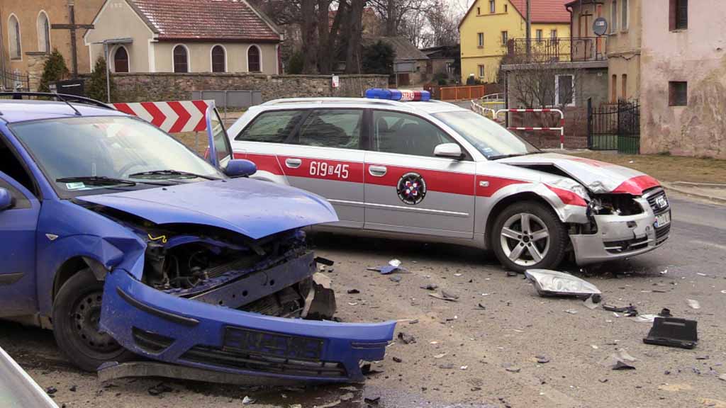 Mała stłuczka, duży kłopot (FOTO, WIDEO)