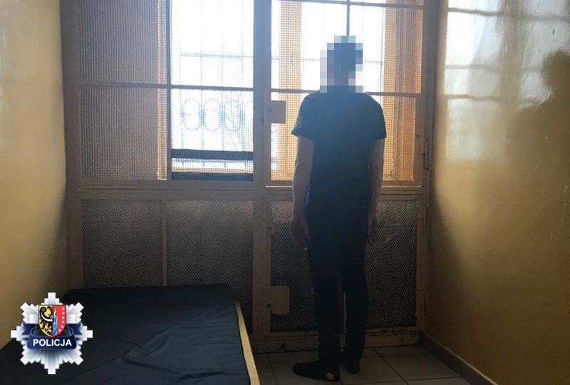 Niedoszły więzień zatrzymany podczas próby ucieczki