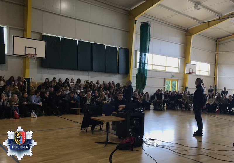 W Chocianowie rozmawiali o cyberprzemocy