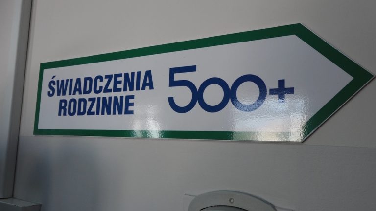 Blisko 50 tysięcy z „500+” do zwrotu