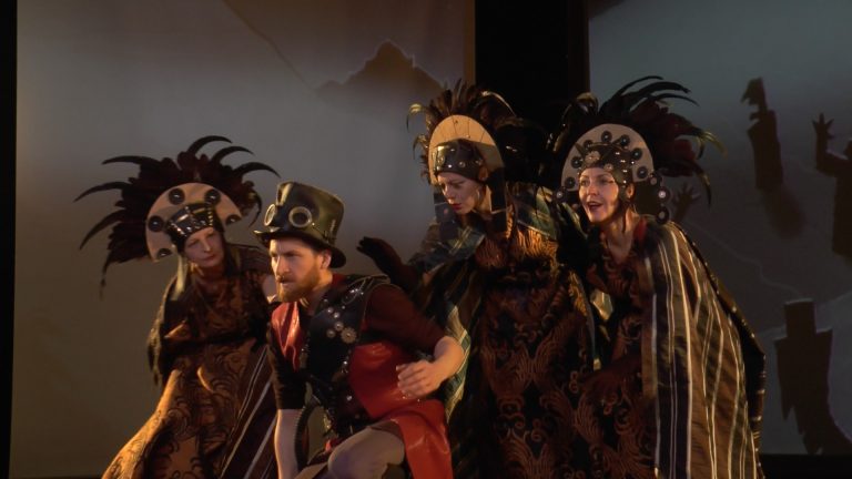 I straszno, i śmieszno (WIDEO, FOTO)