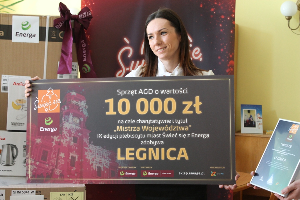 Mieszkańcy głosowali, potrzebujący dostali (WIDEO)