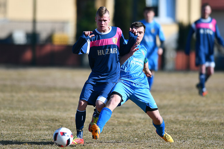 Huzar wygrywa na inauguracje! (FOTO)