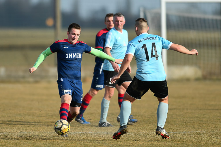 Pewne zwycięstwo Męcinki w Siedliskach (FOTO)