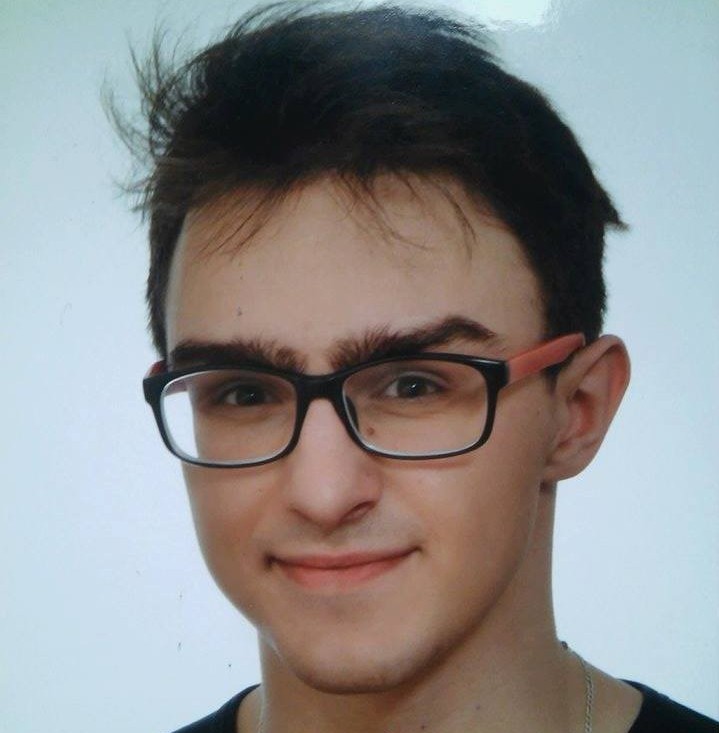 Zaginął 19-latek. Rodzina prosi o pomoc w poszukiwaniach