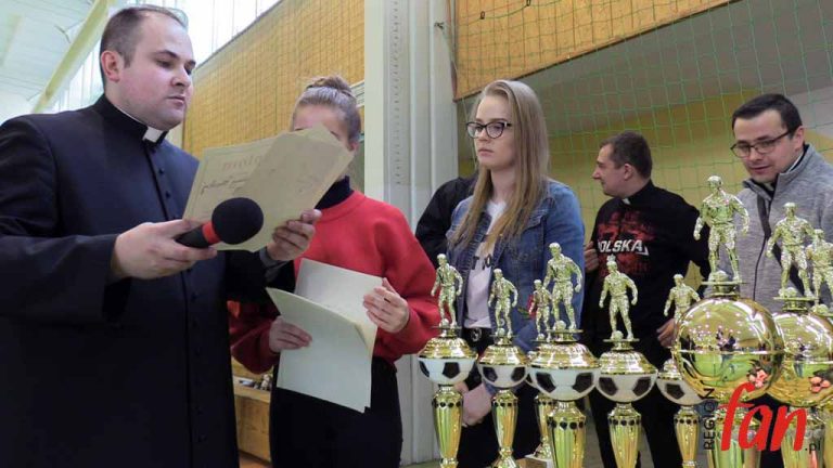 Modlitwa, drożdżówki i sportowa rywalizacja (FOTO, WIDEO)