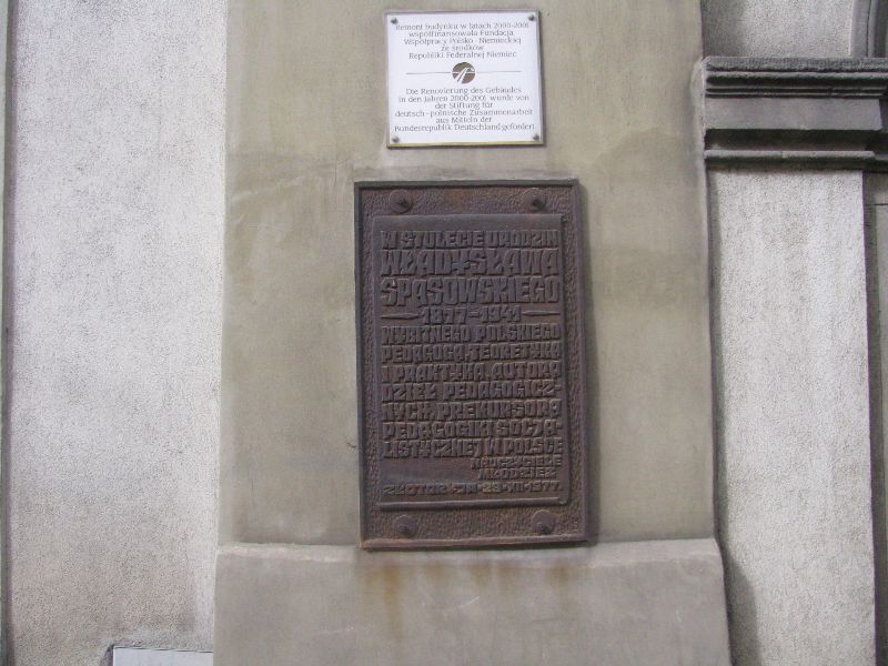 Nie usuną tablicy Spasowskiego