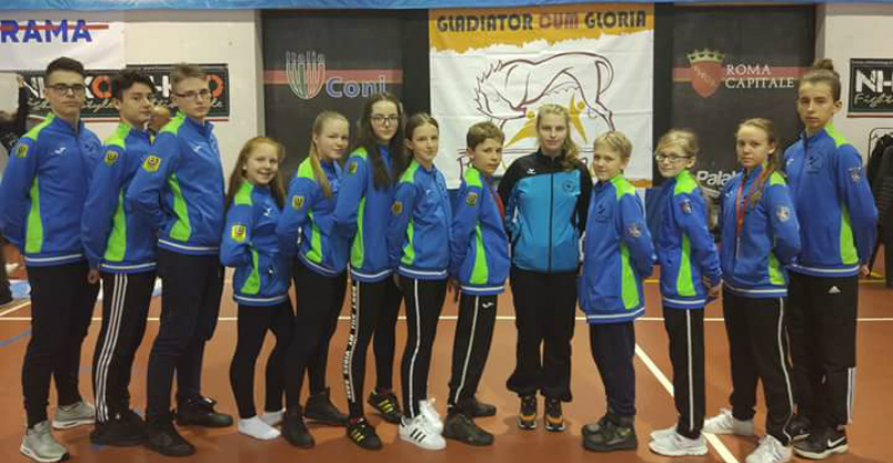 Młodzi taekwondziści wrócili z Rzymu z medalami