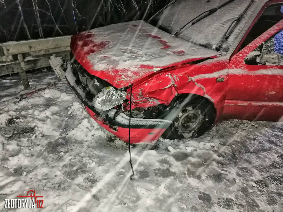 Wracająca zima zaskoczyła kierowców (FOTO)