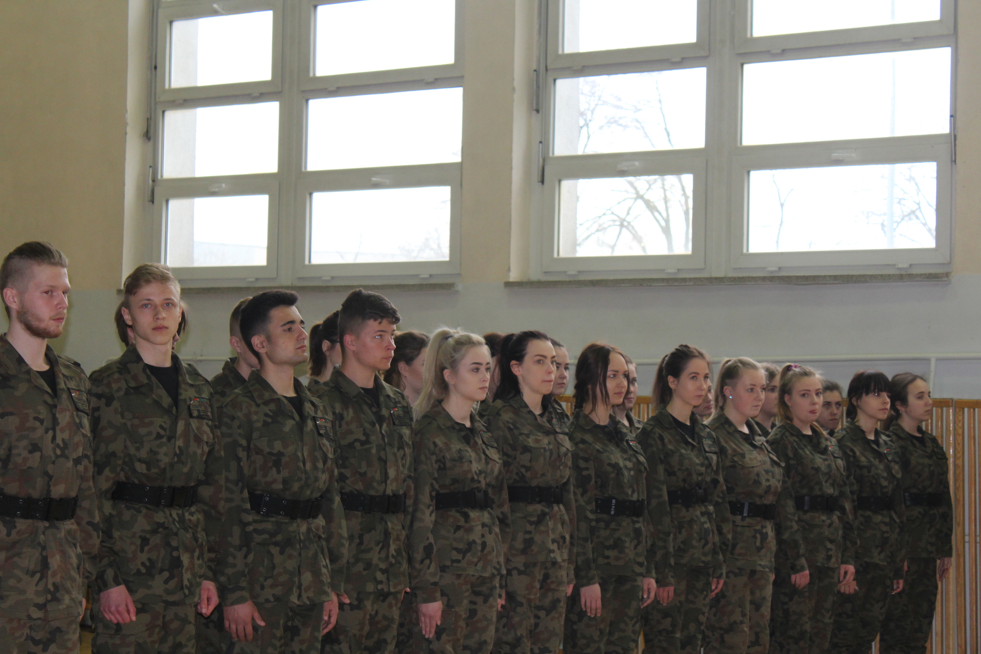 Mundurowe zmagania młodzieży w Polkowicach (WIDEO, FOTO)