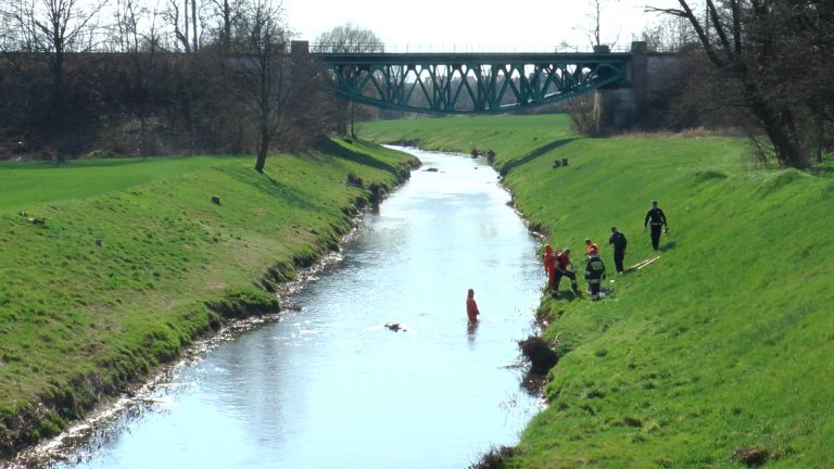 Jeden utonął, drugi chciał się zabić (WIDEO)