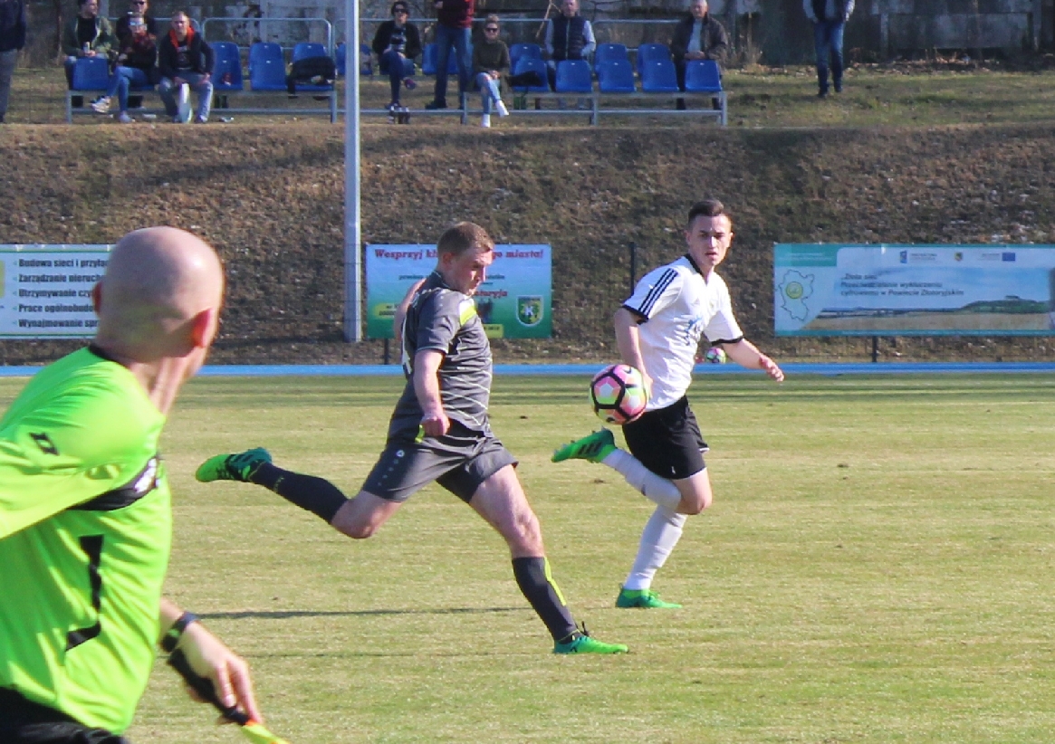 Są kibice, są zwycięstwa. Górnik Złotoryja pokonuje Stal (FOTO)