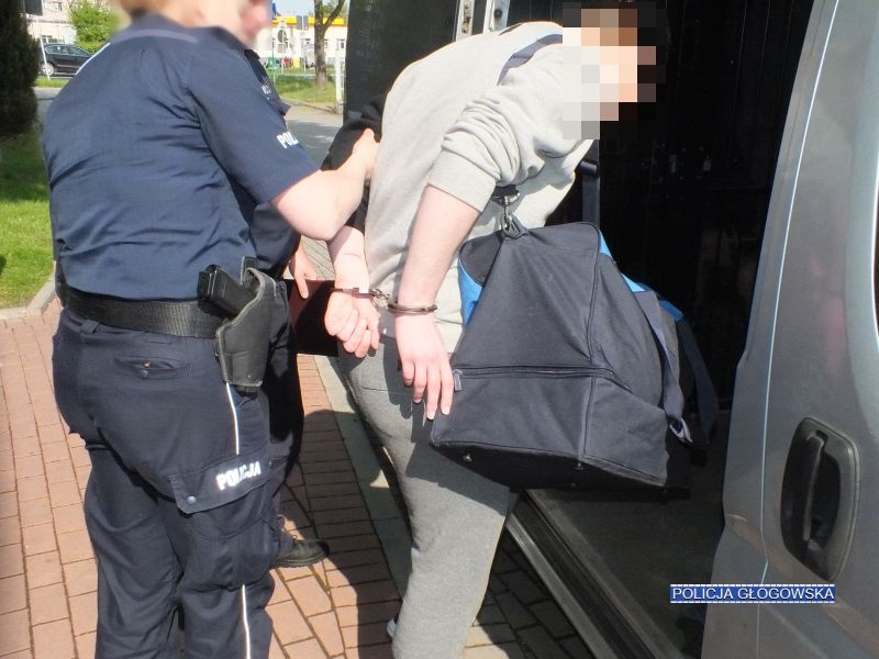 Areszt dla 21-letniego dilera (FOTO)