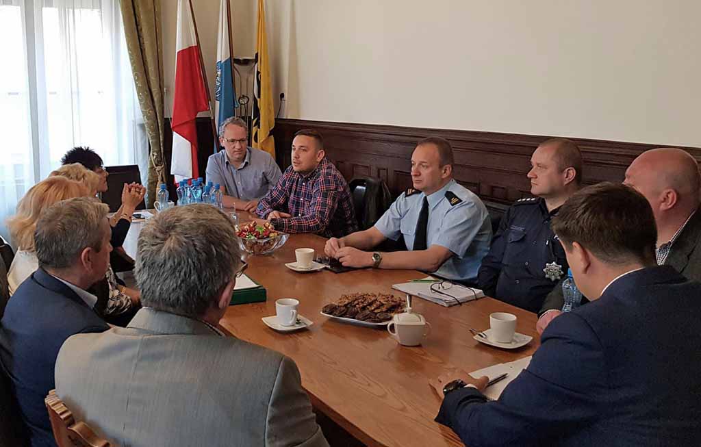 Kontrolerzy sprawdzą, jak Ecogold gospodaruje odpadami  (WIDEO)