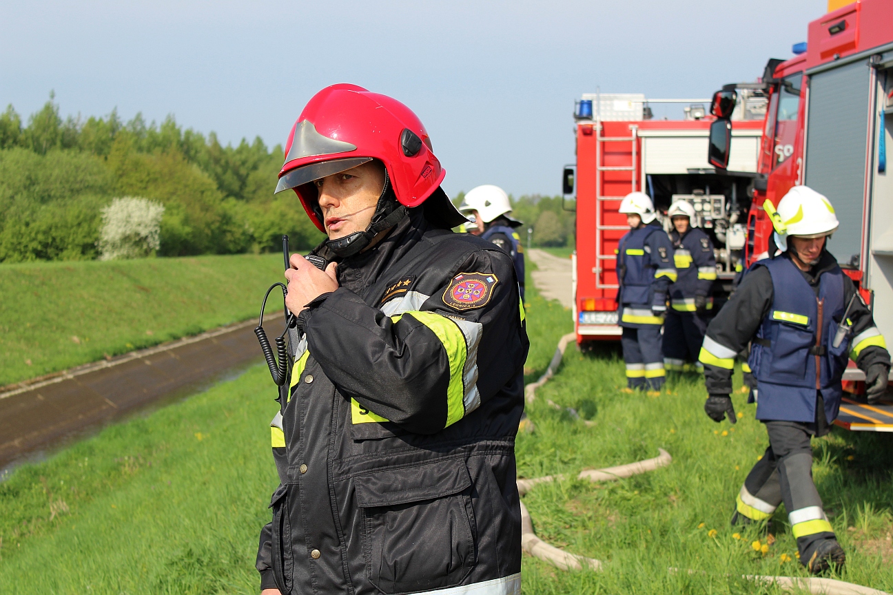 Skażenie wody w Legnicy. Trwają wielkie manewry (FOTO)