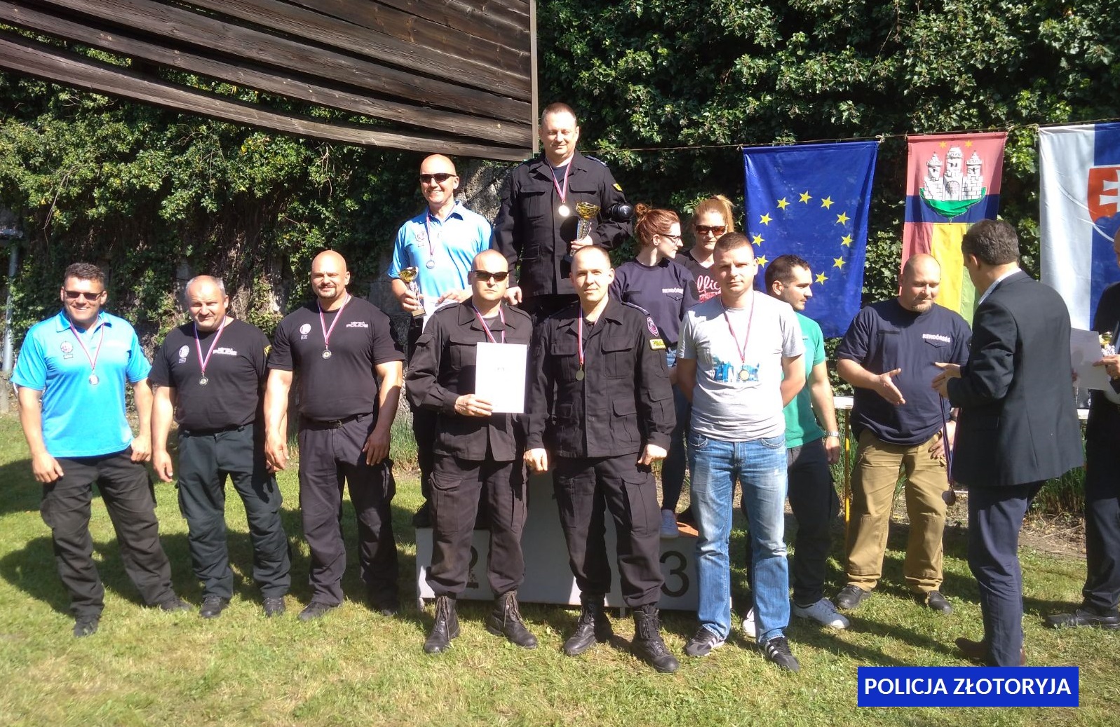 Złotoryjscy policjanci wystrzelali złoto (FOTO)