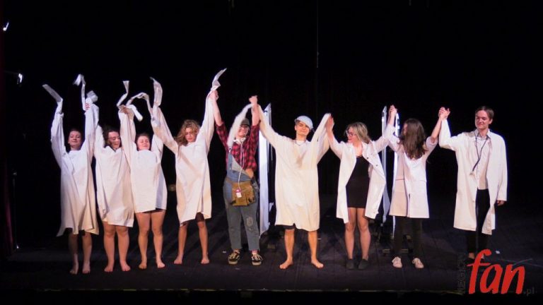 Wariaci podbili serca publiczności (FOTO, WIDEO)