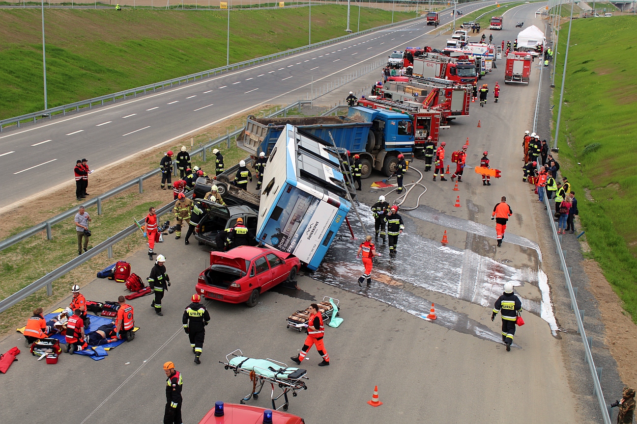 Karambol na S3 postawił Dolny Śląsk na nogi (FOTO)