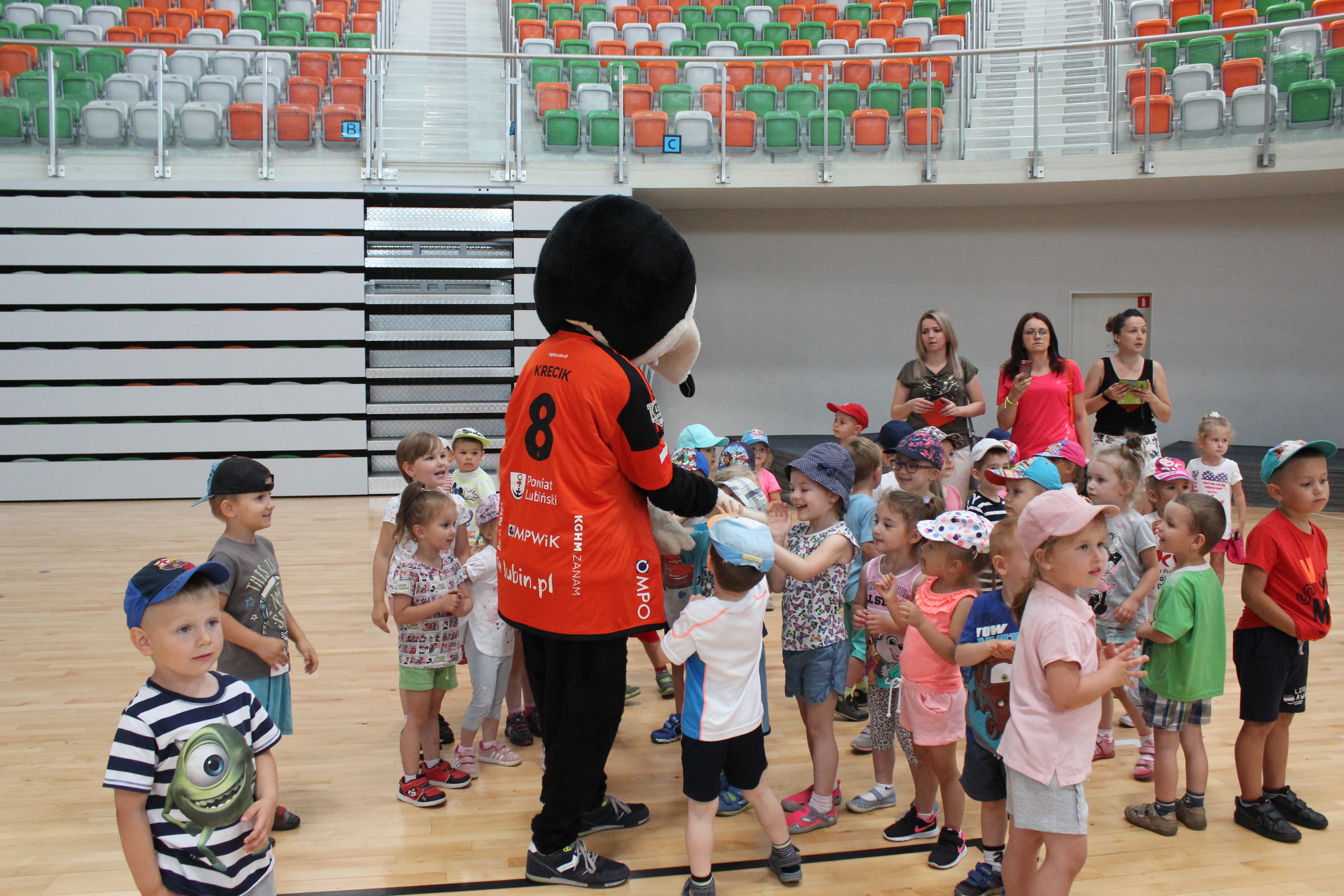 Przedszkolaki opanowały halę RCS (FOTO)