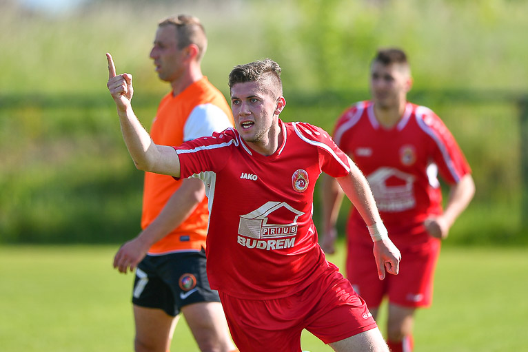 Płomień zdecydowanie lepszy od Huty (FOTO)