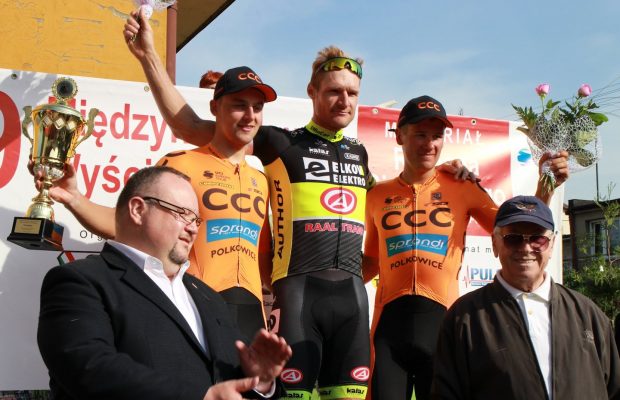 Dwóch „pomarańczowych” stanęło na podium