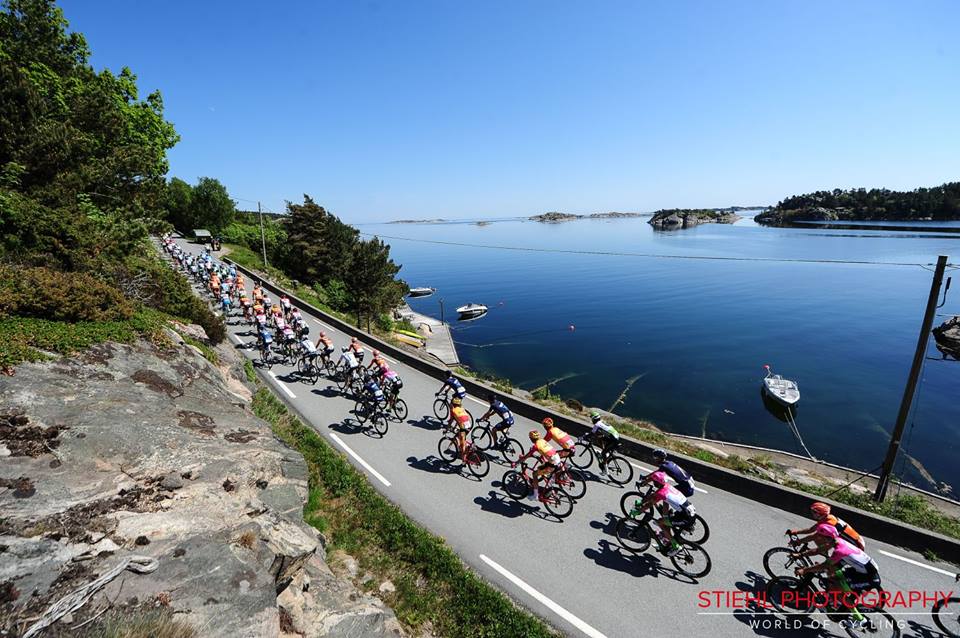 Sisr w ucieczce dnia, kraksa Banaszaka