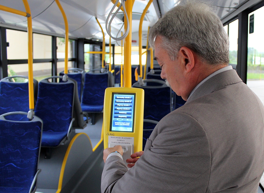 Za bilet zapłacisz przy kasowniku