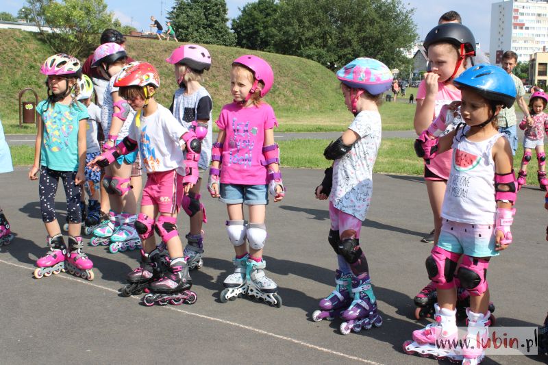 Skatepark pełen dzieci