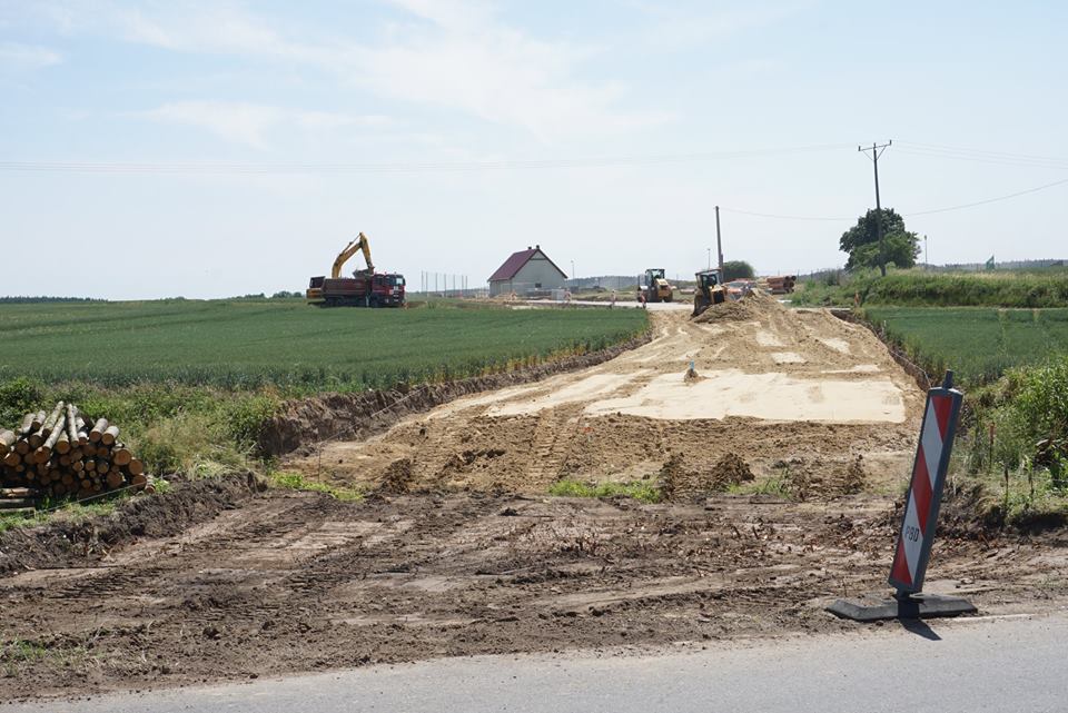 Remontują drogi i budują obwodnicę