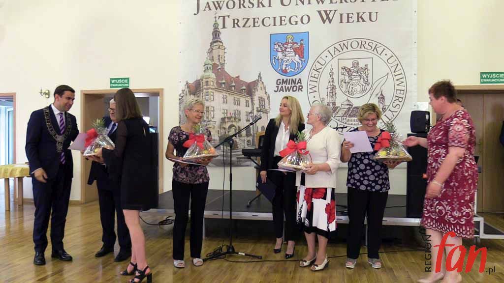 Cenzurki dla seniorów (FOTO, WIDEO)