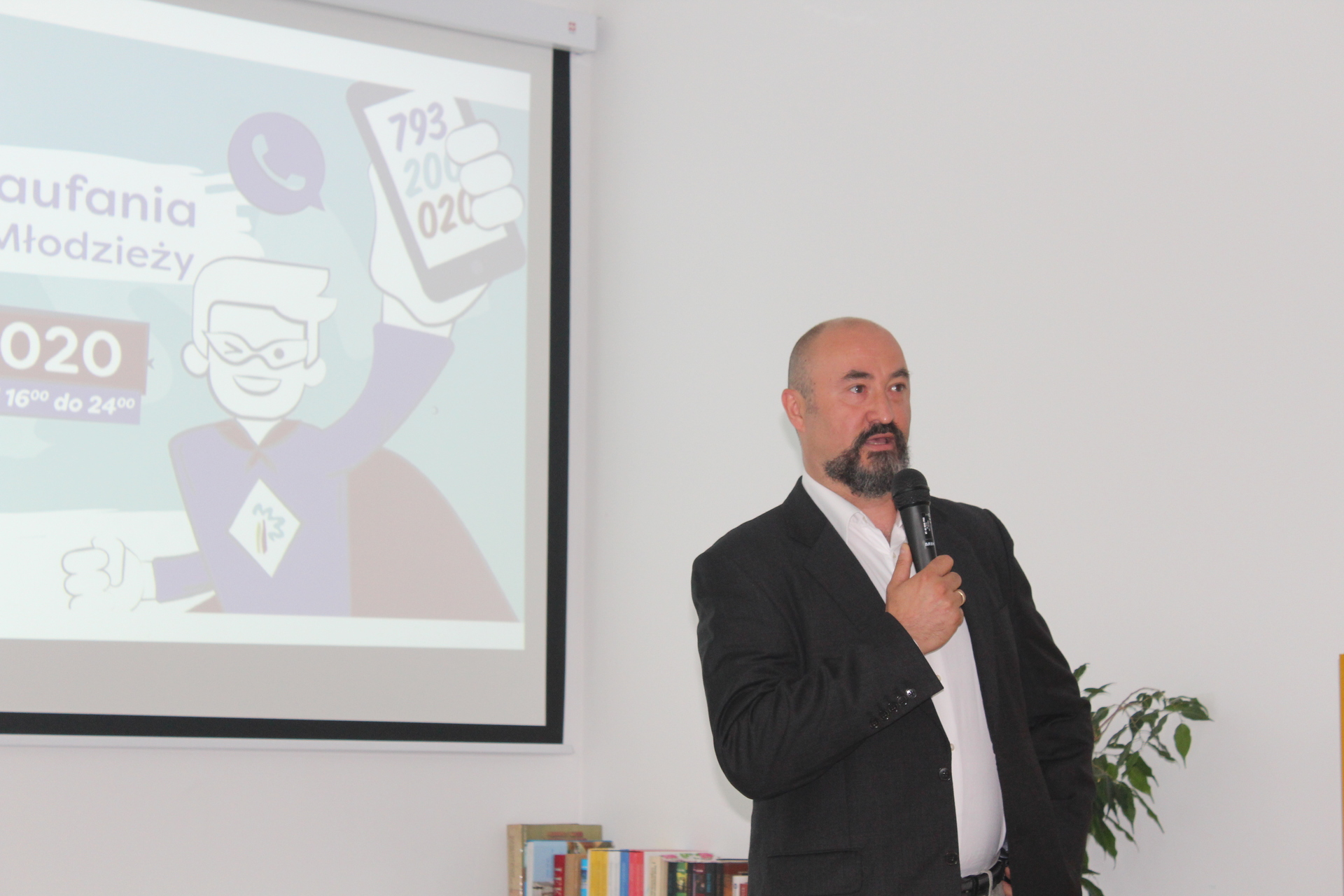 Polkowicki Telefon Zaufania zdaje egzamin (WIDEO)