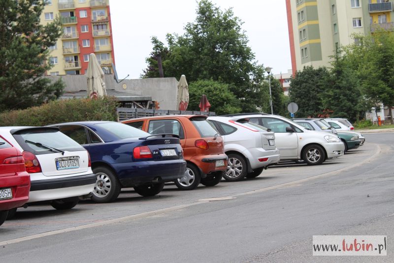 Powstanie nowa droga, a wokół parking