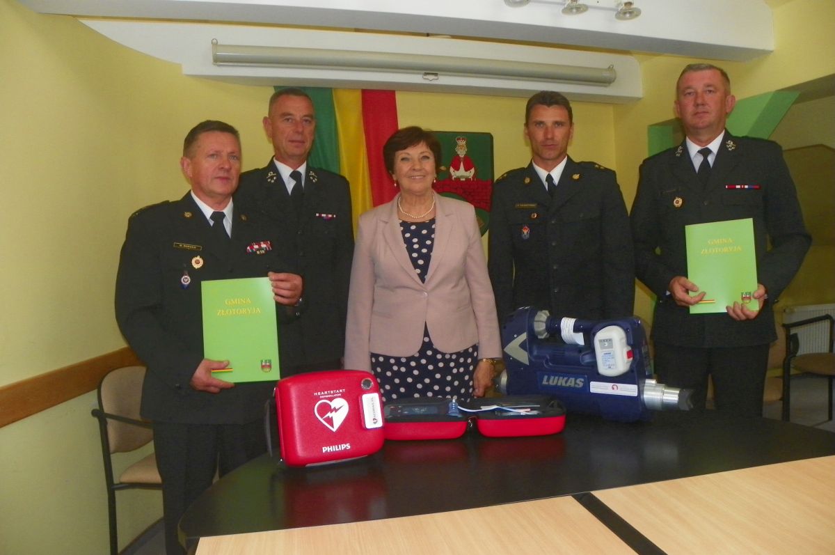 Kolejne jednostki OSP otrzymały nowy sprzęt