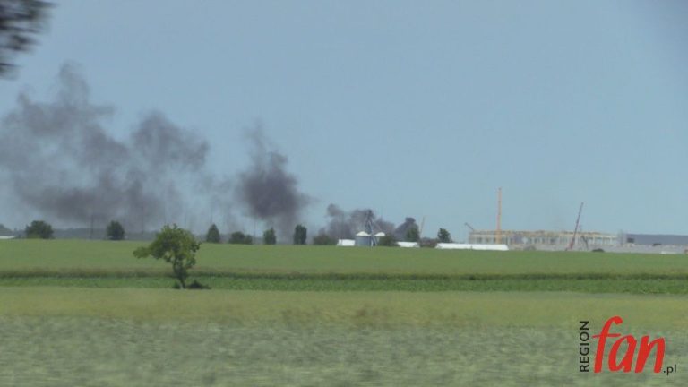 Pożar na budowie fabryki Mercedesa (FOTO, WIDEO)