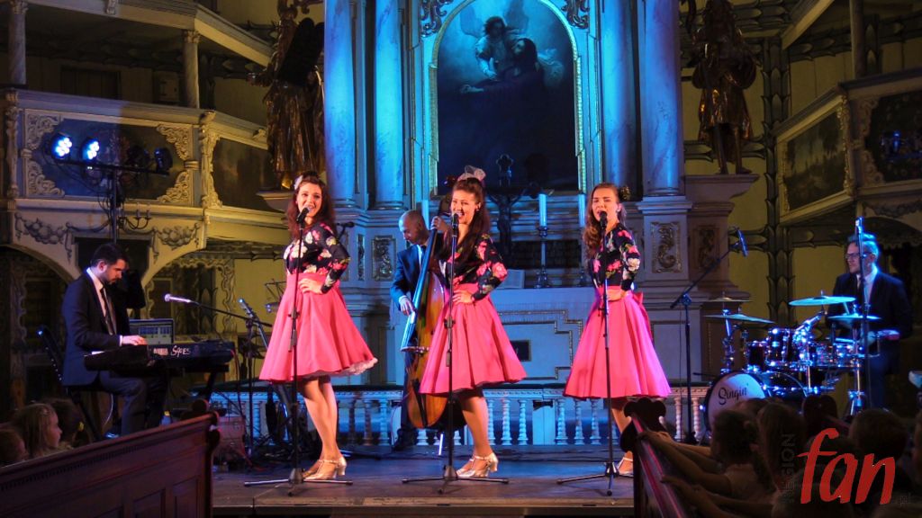 Swing w kościele (FOTO, WIDEO)