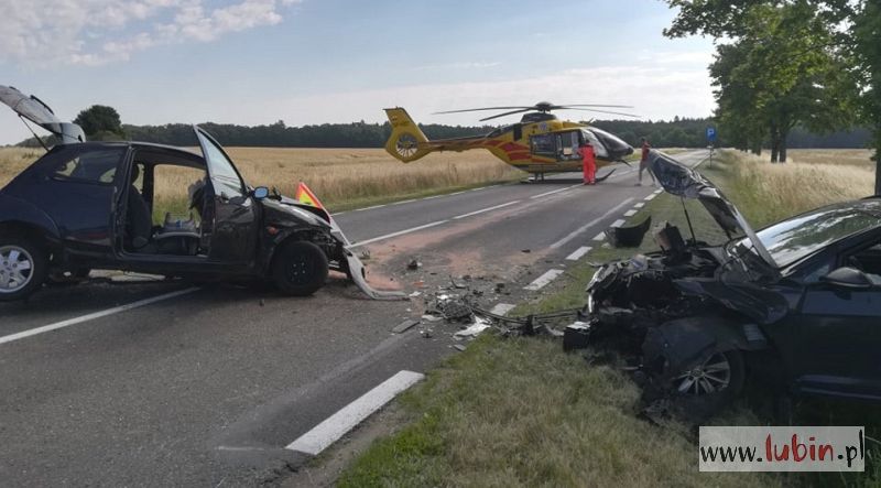 Groźny wypadek między Lubinem a Ścinawą. Droga zablokowana (FOTO)