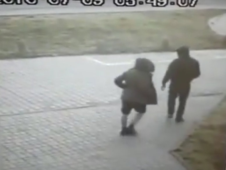 Policja szuka włamywaczy