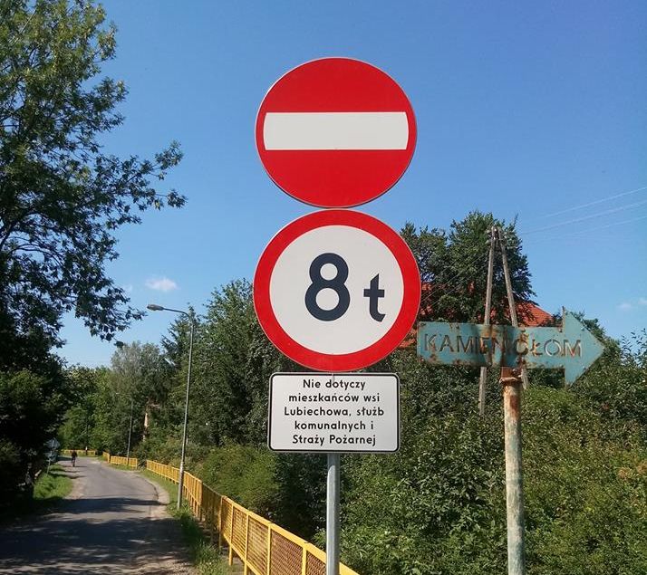 Koniec ze skrótem do Jeleniej Góry. Powiat wprowadził zakazy (FOTO)