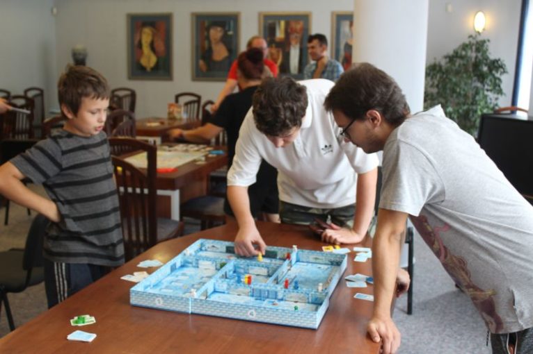 Kto chce pograć w planszówki?