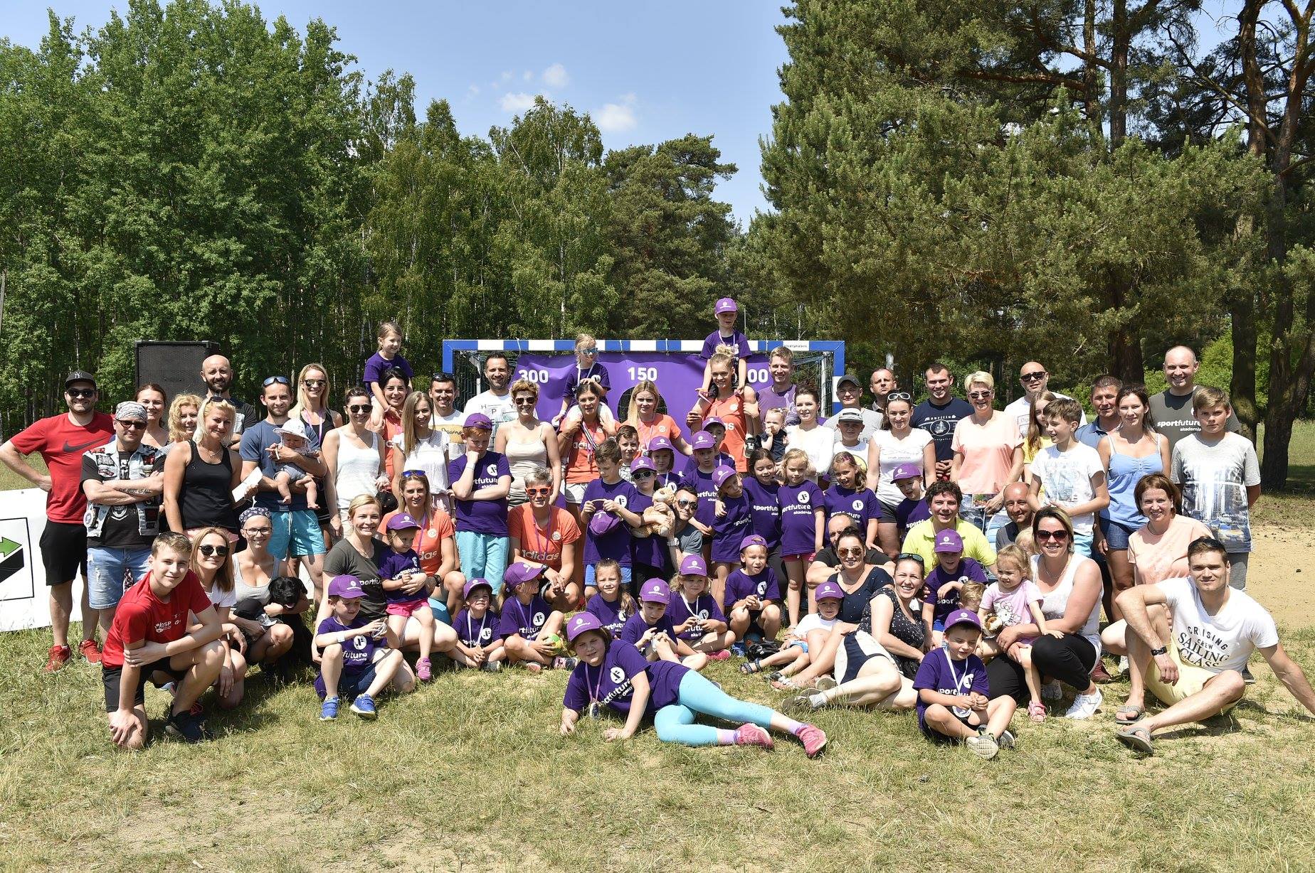 Kaja Załęczna zaprasza na zajęcia piłki ręcznej