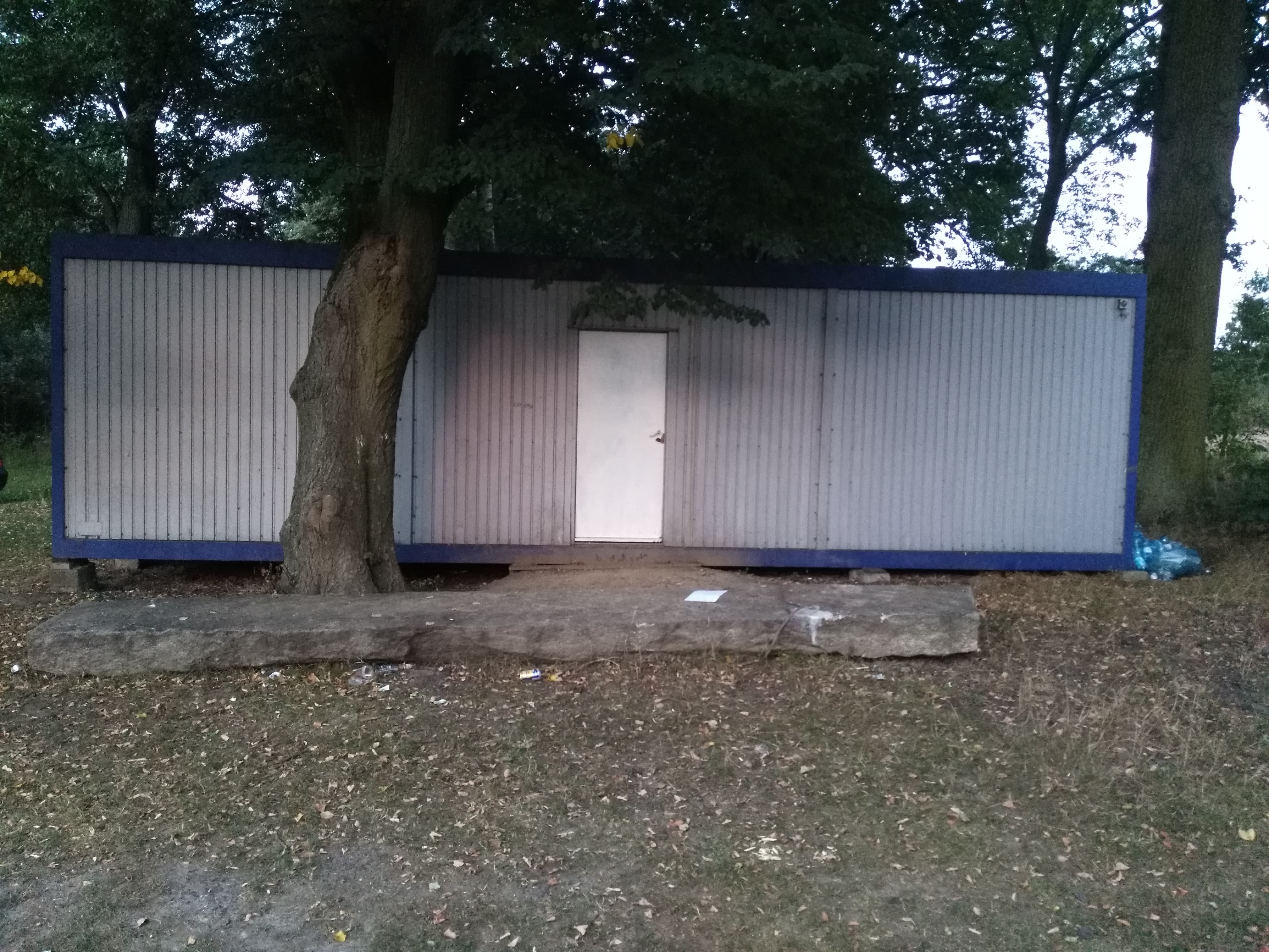 Kolejne włamanie do szatni klubu! Tym razem Wilki Różana!