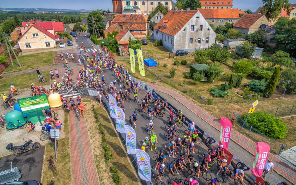 Miłośnicy dwóch kółek opanowali Grodowiec (FOTO, WIDEO)