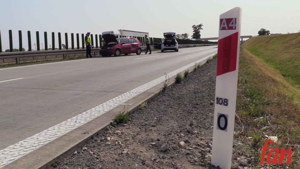 Mała stłuczka – duży korek (FOTO, WIDEO)