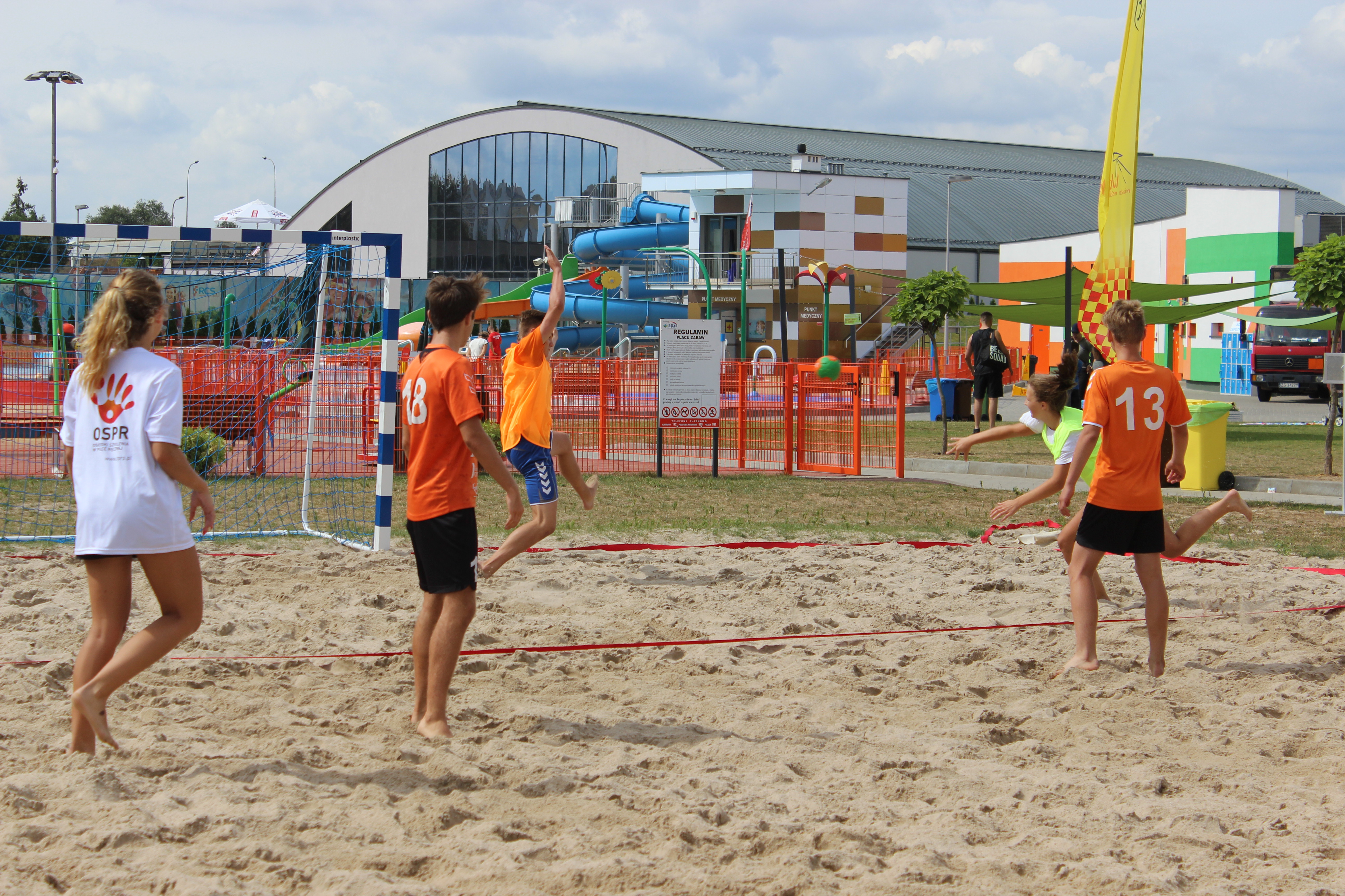 SMS Lubin najlepszy na plażówce (FOTO)