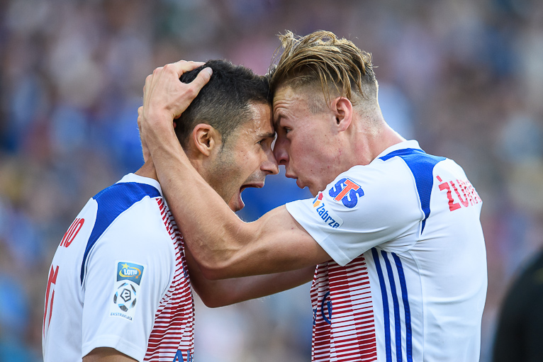 Górnik zgarnia komplet punktów w Legnicy (FOTO)