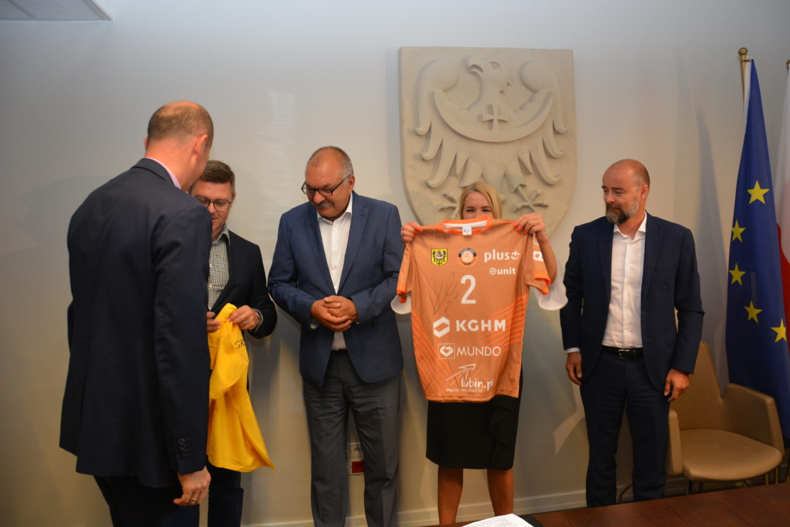 Kluby z Lubina i Głogowa dostaną po 100 tys. zł (FOTO)