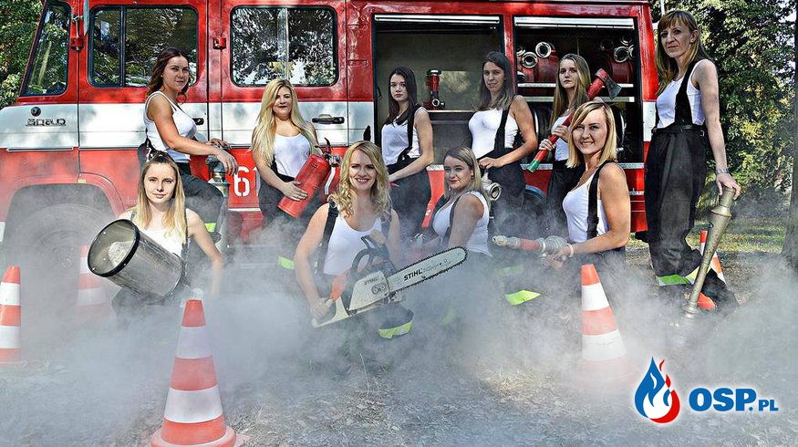 Piękne strażaczki z OSP Grodziec na kartkach kalendarza