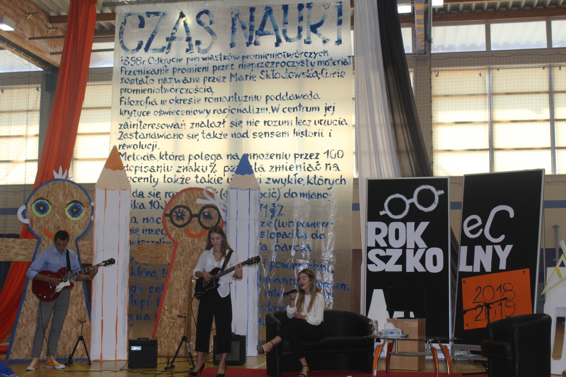 W polkowickiej “czwórce”powitali nowy rok szkolny (FOTO)