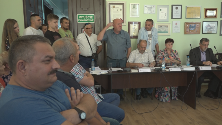 Awantura na sesji. Radni nie chcą darmowej komunikacji